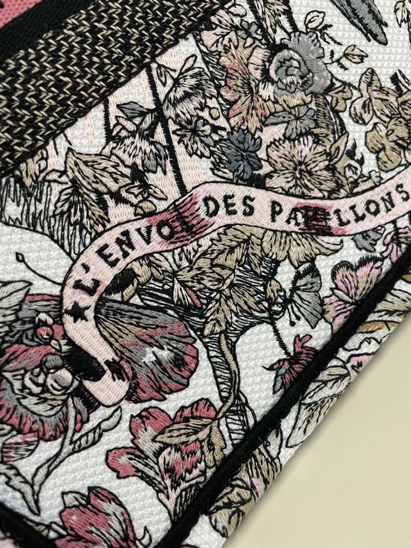 Christian Dior Shopping Bags